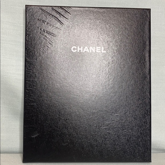Chanel Metallic Gold IPad / Tablet Sleeve New - Picture 10 of 10